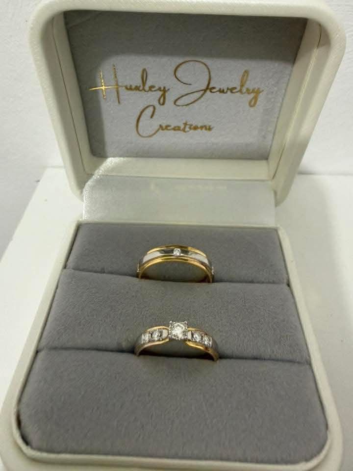 Gold rings in our box